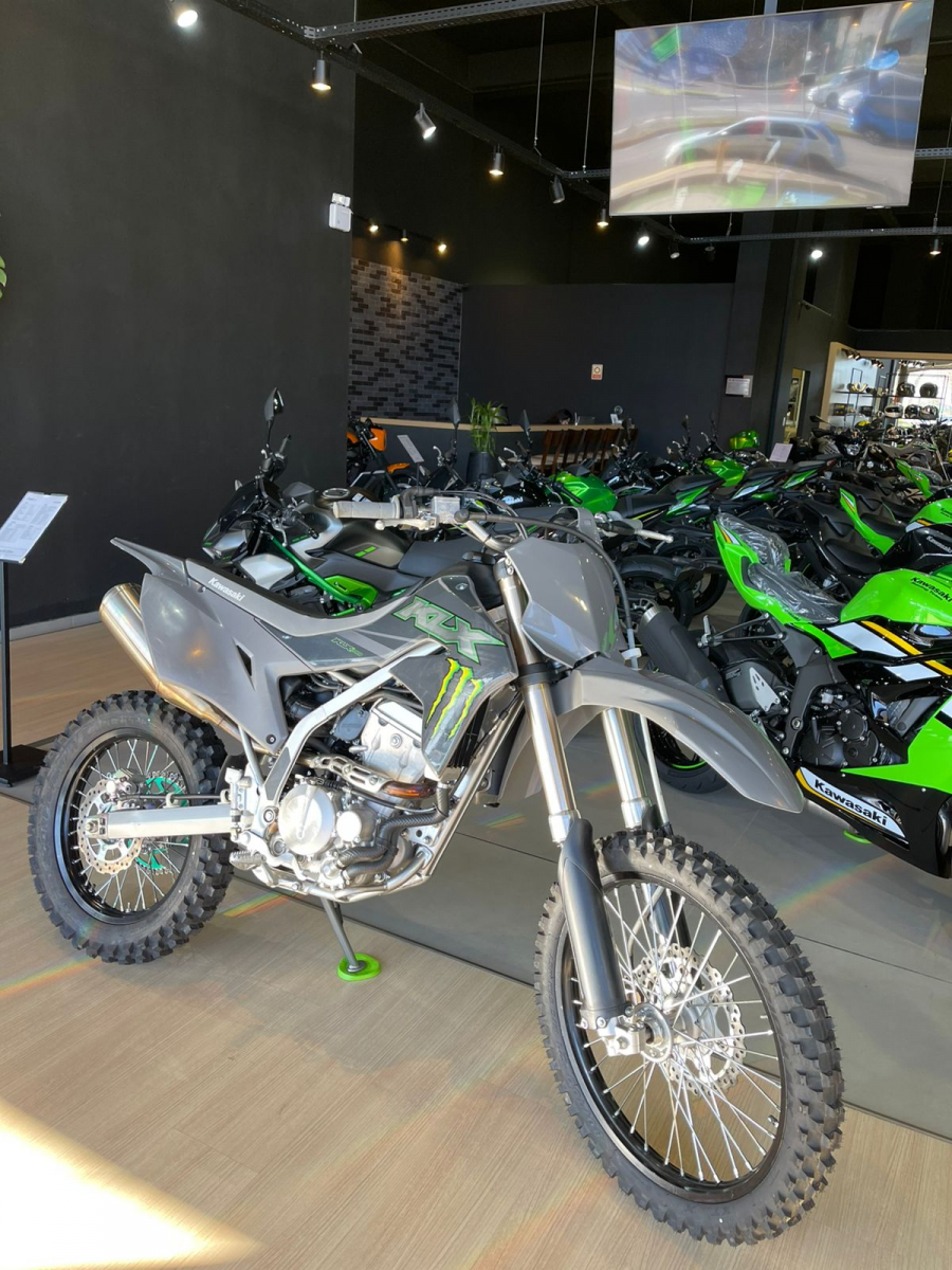 klx 300 tiago 3