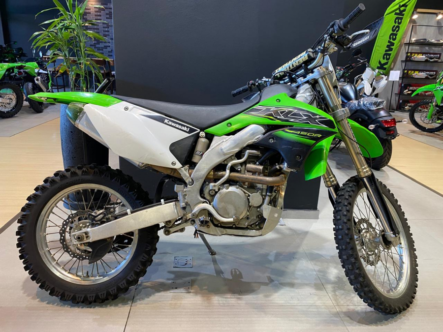 WhatsApp Image 2025-12-18 at 18.01.49 (1)