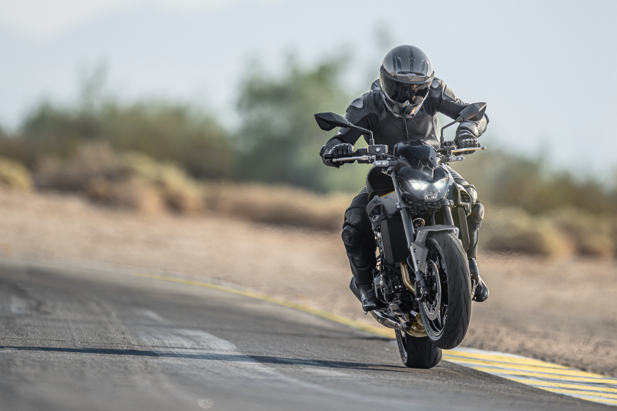 26ZR900S_40TGN1AFA2CG_A